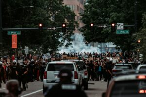 Escape Planning for Civil Unrest and Protests jakob-rosen YT_lWRjis8w-unsplash
